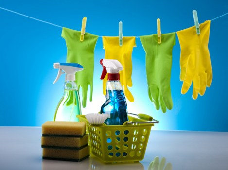 Delicate curtain cleaning service for Bromley properties